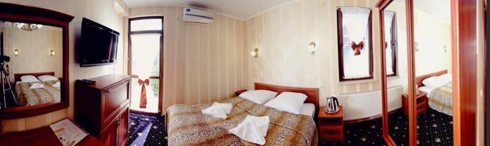 Hotel Afrodita Truskavets Exteriör bild